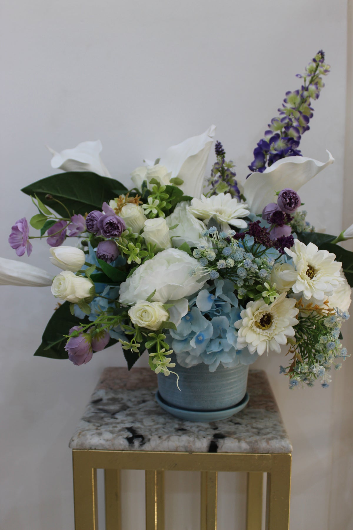 English falls artificial arrangement blue ray touch