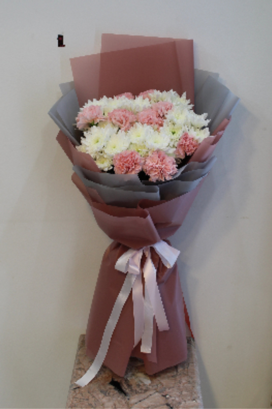 NBF Bouquet Carnation